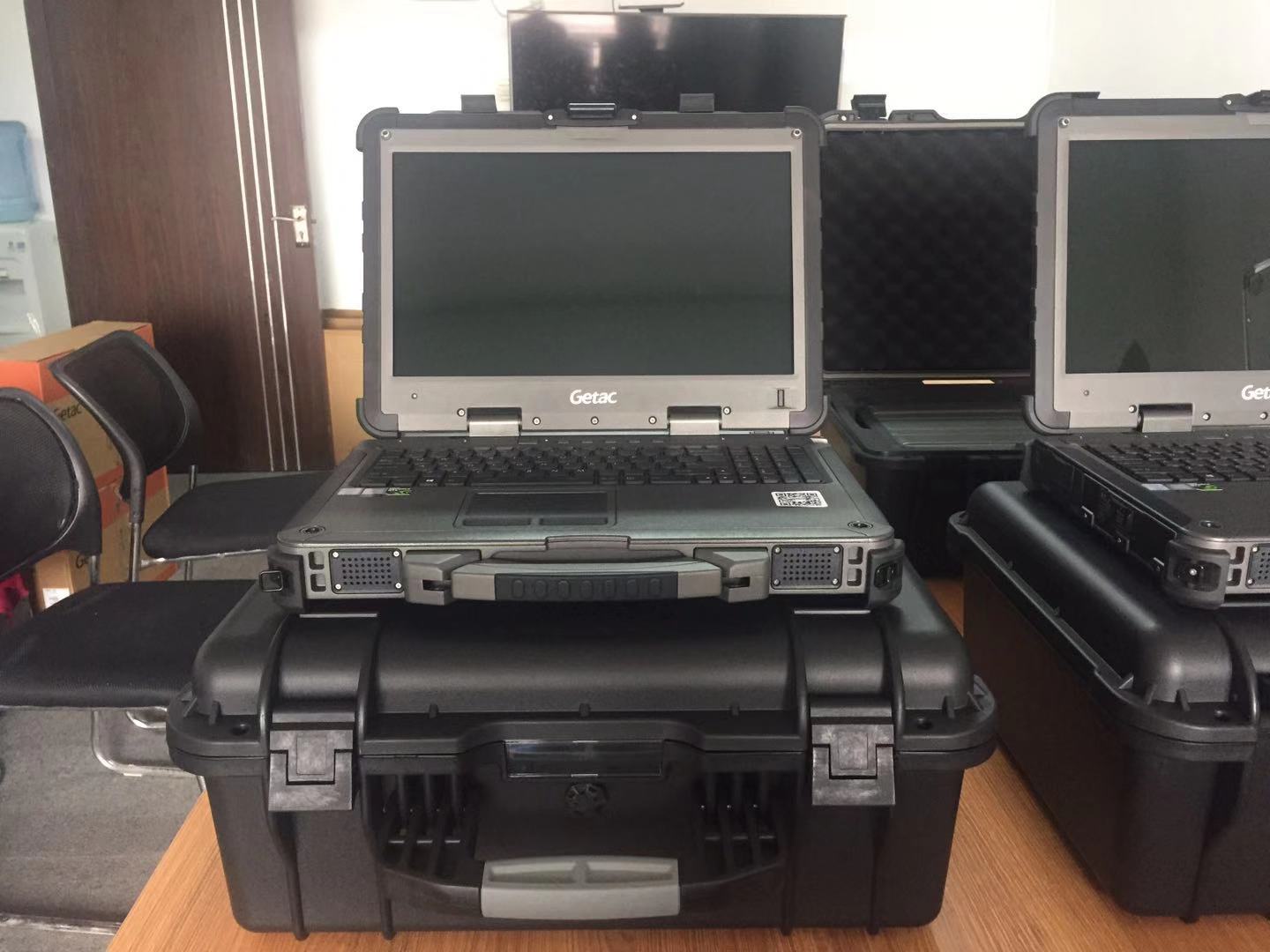 谈球吧官网视频窥伺仪